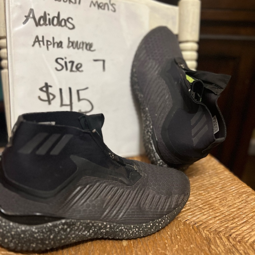 Adidas Men’s Black Shoes - Picture 2 of 4